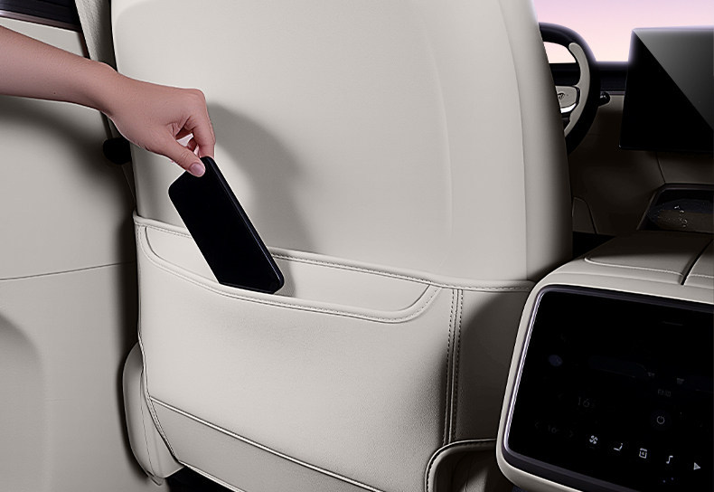 Suitable for Lynk & Co 08Em-P Seat Anti-Kick Pad, Rear Seat Backrest Protection, Car Interior Modification Accessories