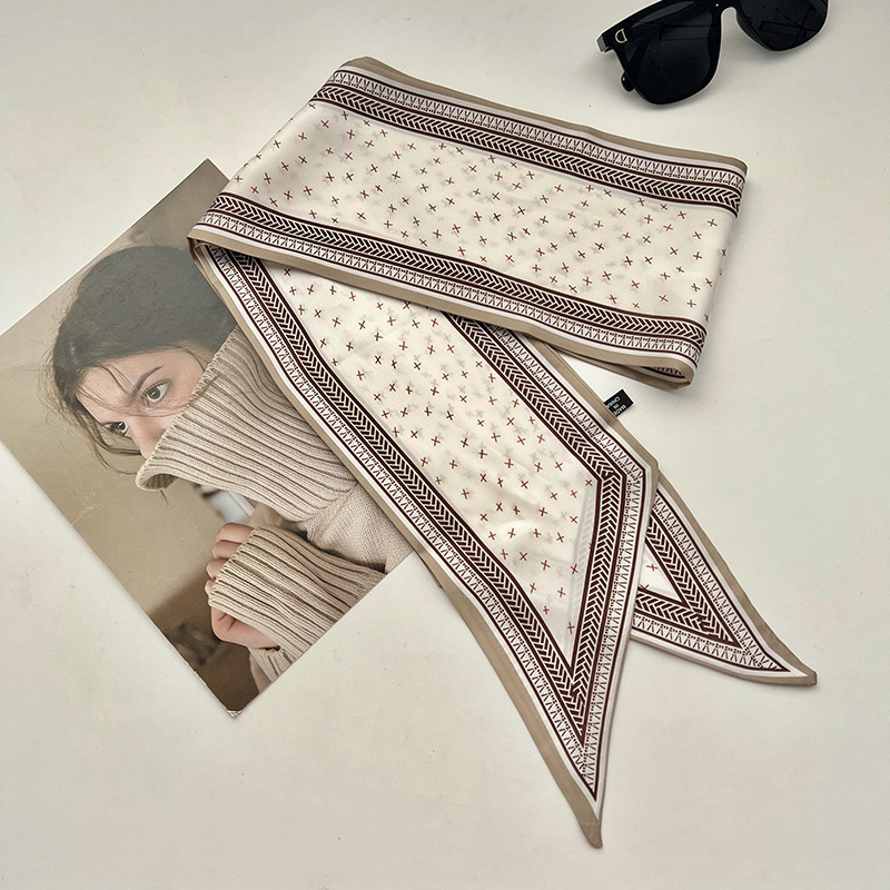 Bufandas de seda de ángulo oblicuo 2025 nuevo bufandas de diamante retrógrado decoración multifuncional de ángulo agudo moda bufandas largas correa de pelo