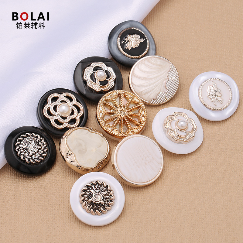 High -end ladies clothes tall hand stitching electroplating plastic…
