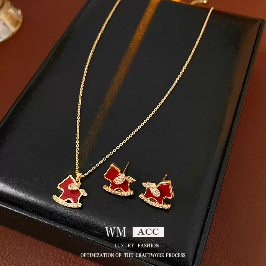 真金电镀锆石小马吊坠耳钉项链轻奢小众百搭套装气质高级感饰品女