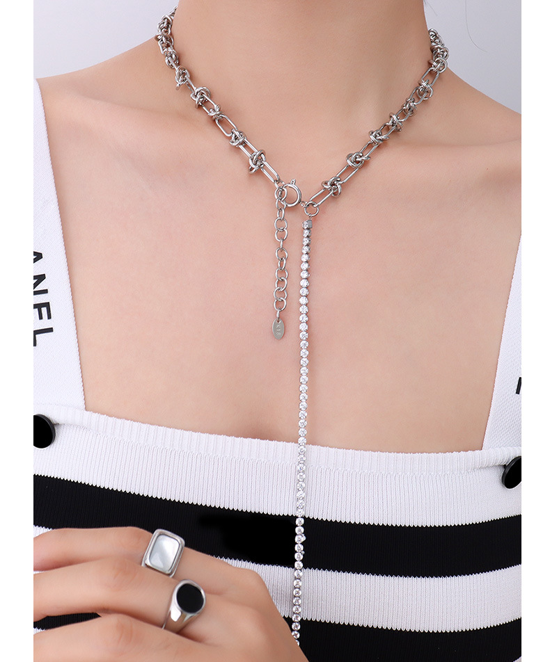 Retro Knot Chain Tassel Zircon Titanium Steel Necklace Wholesale Nihaojewelry display picture 1