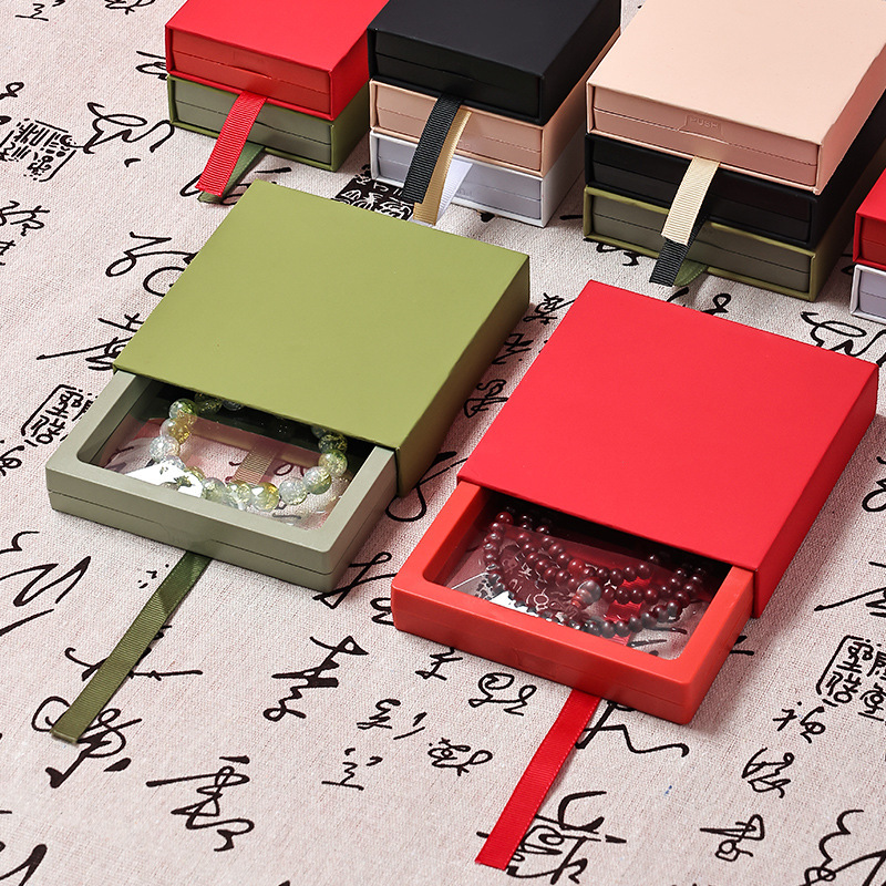 Anti-Oxidation Wind Display Suspended Bracelet Suspended Gift Box Bracelet Pe Box Chinese Film Transparent Jewelry Necklace Bracelet