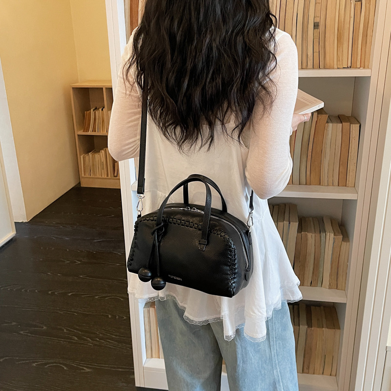 Bolsa de bolos coreana para mujeres 2026 nuevo bolso de mano de verano de moda simple bolso de almohada diario bolso de hombro image 3