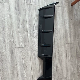 定风翼;中网;扰流板