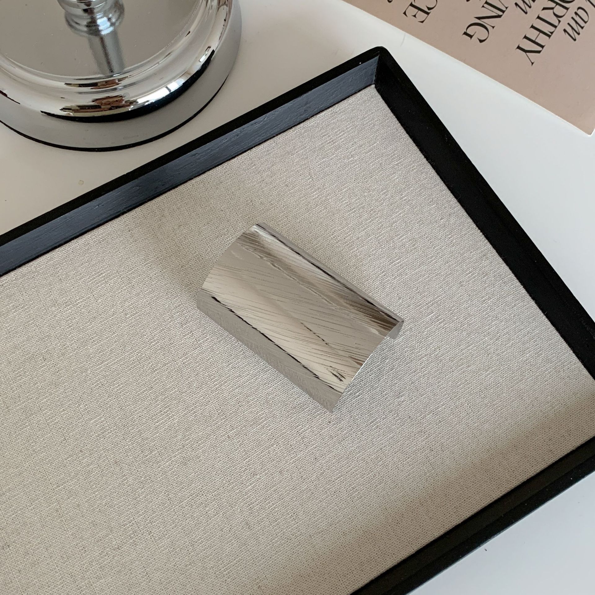 Geometric Pattern Women's Retro Simple Style Geometric Metal Hair Buckle