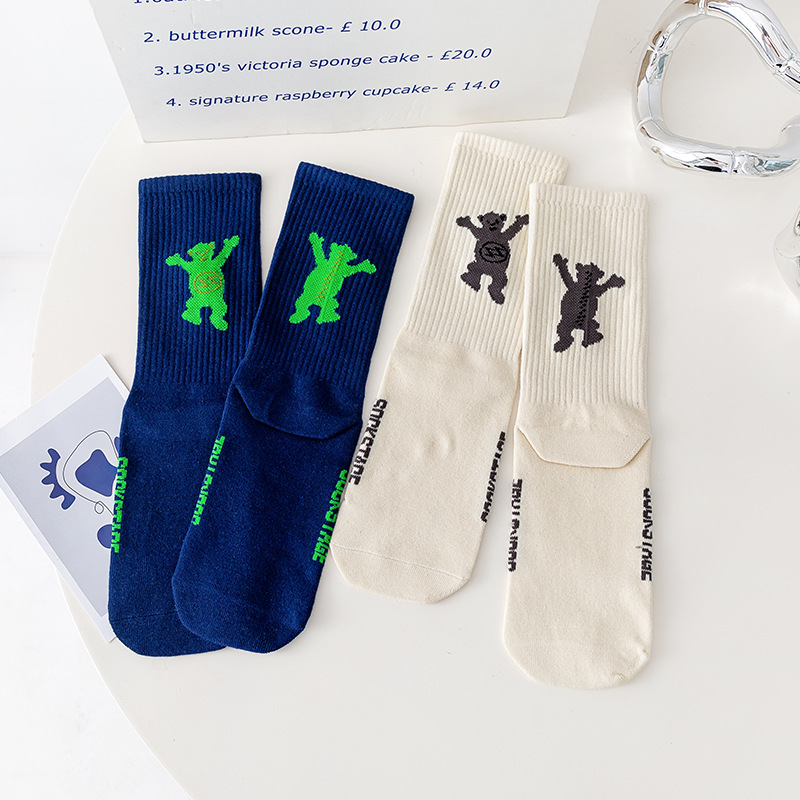 Unisex Casual Letter Bear Cotton Crew Socks A Pair display picture 3