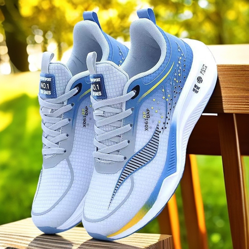 Spring Fashion Simple Light Color Lightweight Low-top Lace-up Men's Running Shoes Ultra-light Mesh Breathable Casual sneaker