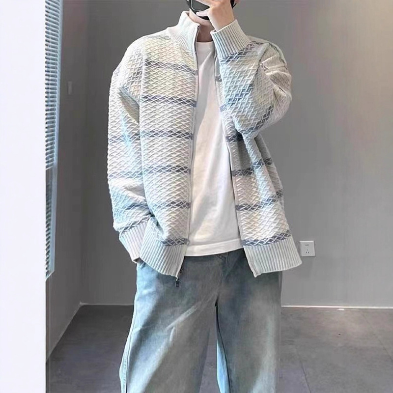White and Gray Plaid Striped Cardigan Knit Sweater for Men, Autumn Korean Style, High-End Stylish Stand Collar Sweater Jacket White and Gray Plaid Striped Cardigan Knit Sweater for Men, Autumn Korean Style, High-End Stylish Stand Collar Sweater Jacket
