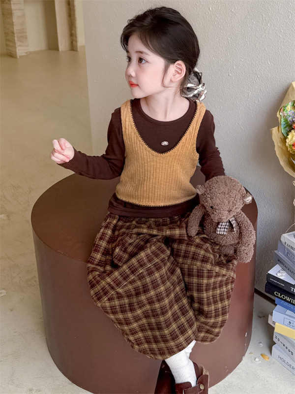 女小童马甲套装秋冬季2025新款女孩韩范打底衫格子裤针织衫三件套|undefined