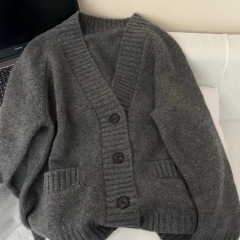 韩版秋冬慵懒风山羊绒开衫女V领毛衣纯色单排扣大码简约羊毛上衣