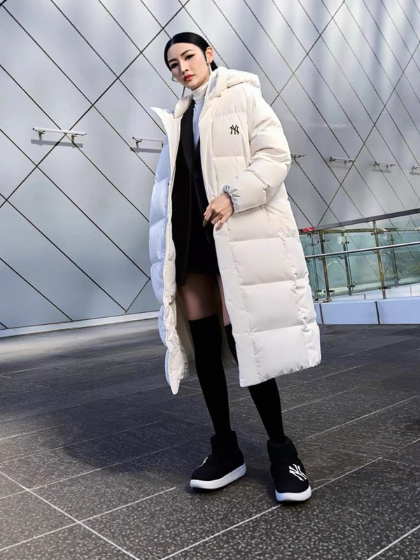 M*B长款羽绒服情侣秋冬新款纽约洋基队连帽外套男女同款|undefined