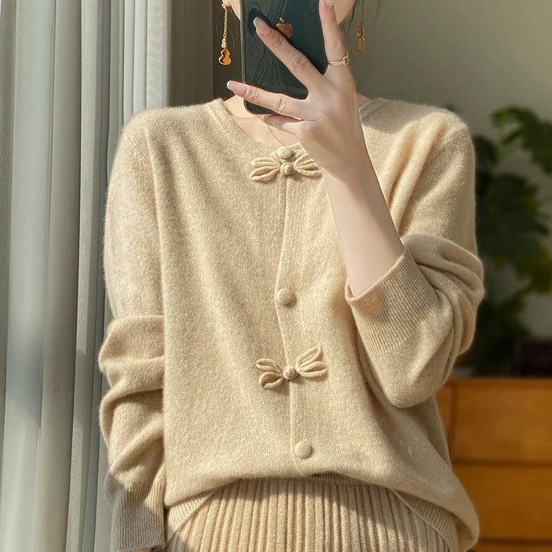 2024国潮新款秋冬装开衫毛衣女针织外套新中式时尚洋气上衣潮