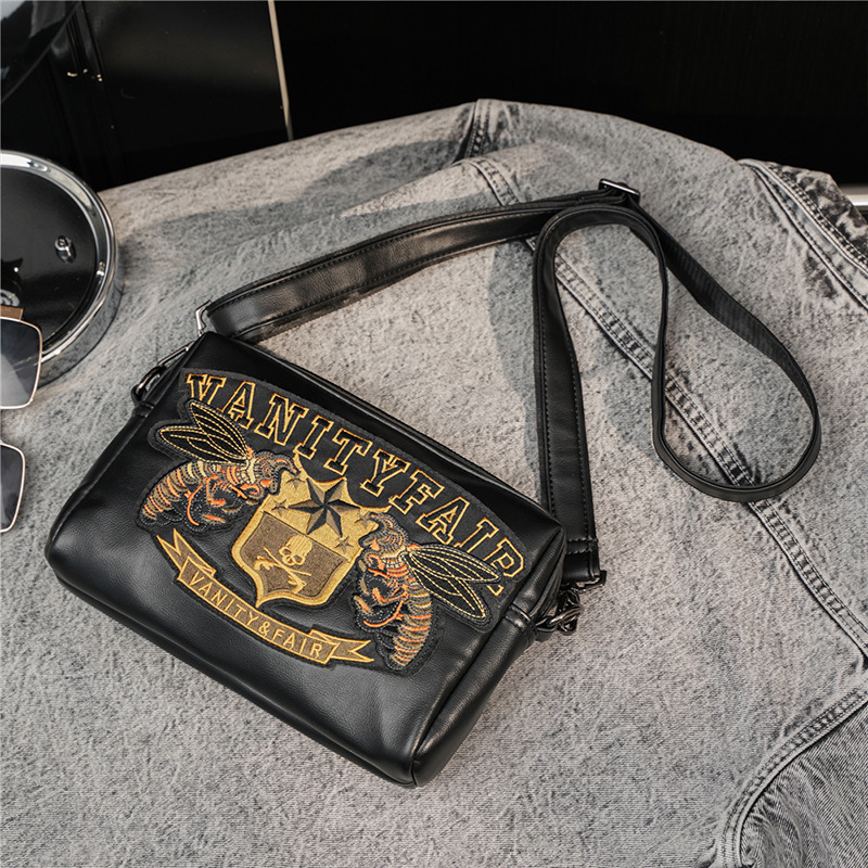 Original Design Men's Bag Embroidered Pattern Clutch Bag Korean Fashionable Shoulder Bag Simple Crossbody Bag Lightweight Backpack Original Design Men's Bag Embroidered Pattern Clutch Bag Korean Fashionable Shoulder Bag Simple Crossbody Bag Lightweight Backpack