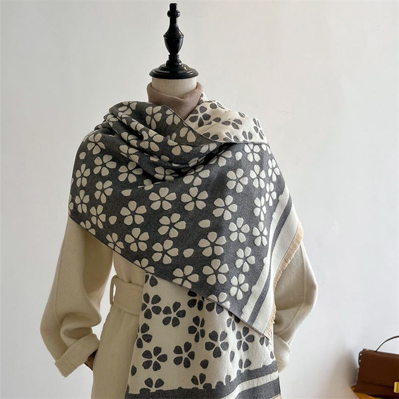Damen 2023 Neue koreanische Ausgabe Vielseitiger modischer schwarz-weißer Kaschmir-Studentenschal mit warmem Winter_voghion.com