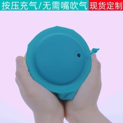 空気入れるu型枕は自動的に空気入れる携帯旅行の首の枕を押します。