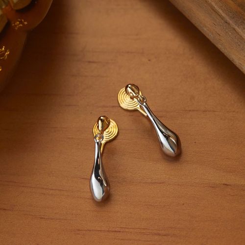 Gold and silver contrasting colors, minimalist water drop earrings, niche design, elegant, fashionable and personalized earrings, earrings, ear clips