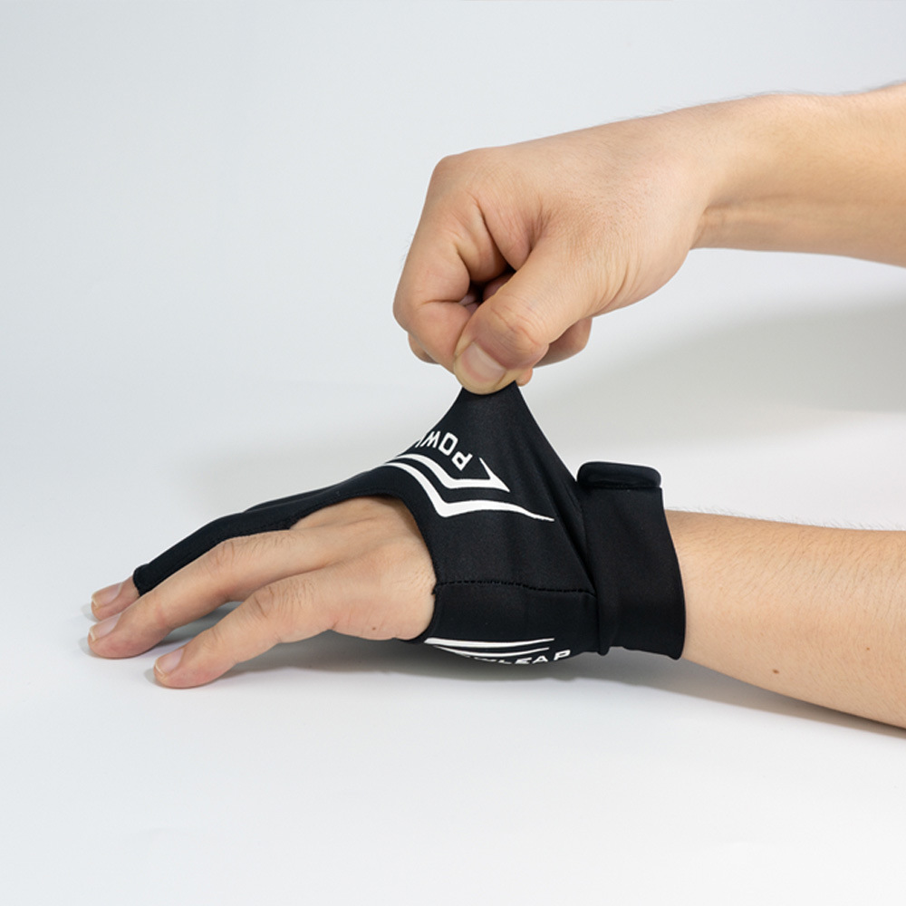 厂家三指台球手套男女露指台球用品配件左右手可戴桌球手套可订货