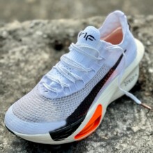 ��Ь�����컨���ļ��¿�Alphafly 3����������̼����Ů��|�ܲ�Ь