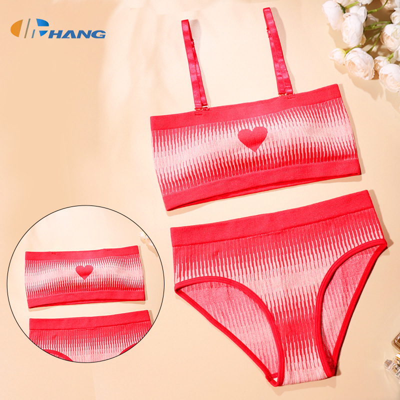 Valentine's Day Sexy Chest-wrapped seamless off-shoulder detachable double shoulder strap bra suit wireless tube top European and American style