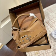 �׺ΰ�������ƤŮ��ţƤ�μ�б�����˙C܇�L��������^����б��