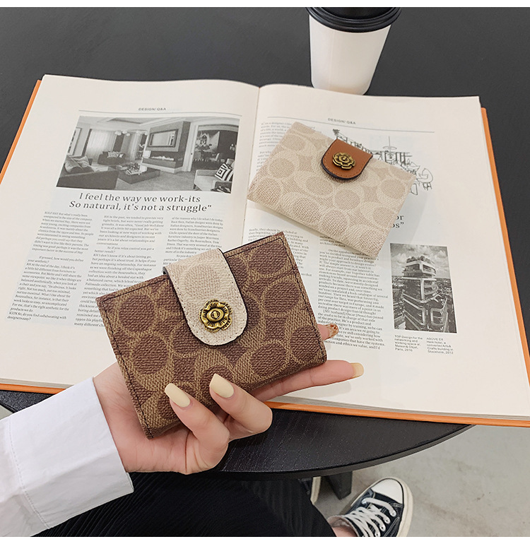 Card Holder Small Wallet Female 2021 New Mini And Simple Large Capacity Short Card Holder One Piece Dropshipping Female Coin Purse display picture 30