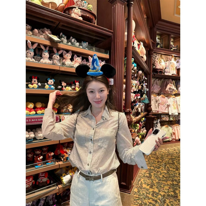 Butterfly Treasure is a long-time favorite of mine. It's a new women's long-sleeve casual sun-protective shirt with a sheer striped design