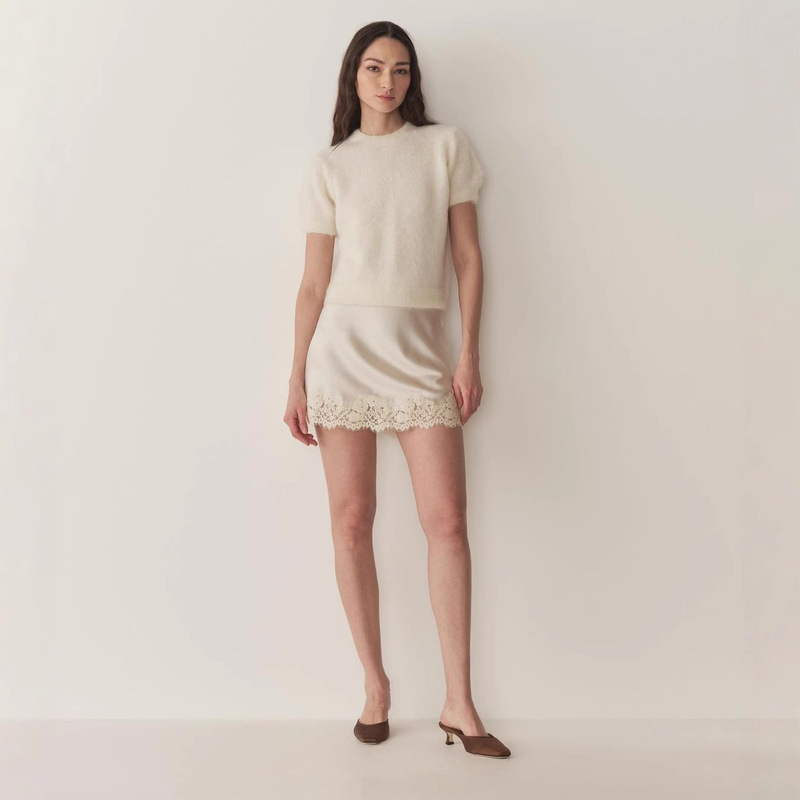 2026 Autumn New Lace Trim Bodycon Skirt for Women, Stylish and Fashionable Casual European and American Commuter Style