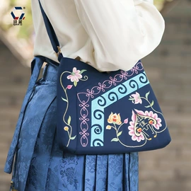 香包/香囊;布艺绣品;女士斜挎包