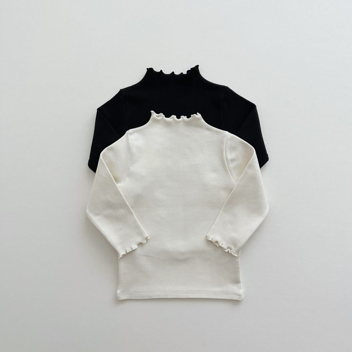 Baby children's girls bottoming shirt white ocean inside half-high collar solid color children's baby long-sleeved shirt autumn clothes