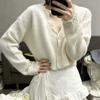 韩系甜美风温柔钩花V领针织开衫女2026春季新款长袖套头气质上衣