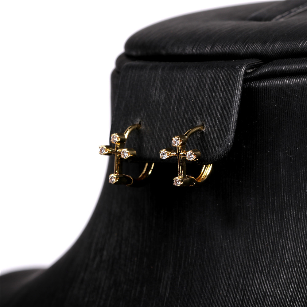 Nouvelles Boucles D&#39;oreilles En Croix Zircon Incrustées display picture 6