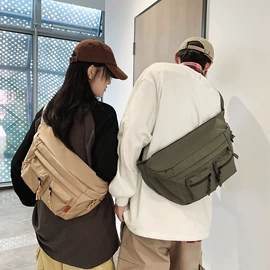 休闲背包;旅行包袋;通用双肩背包