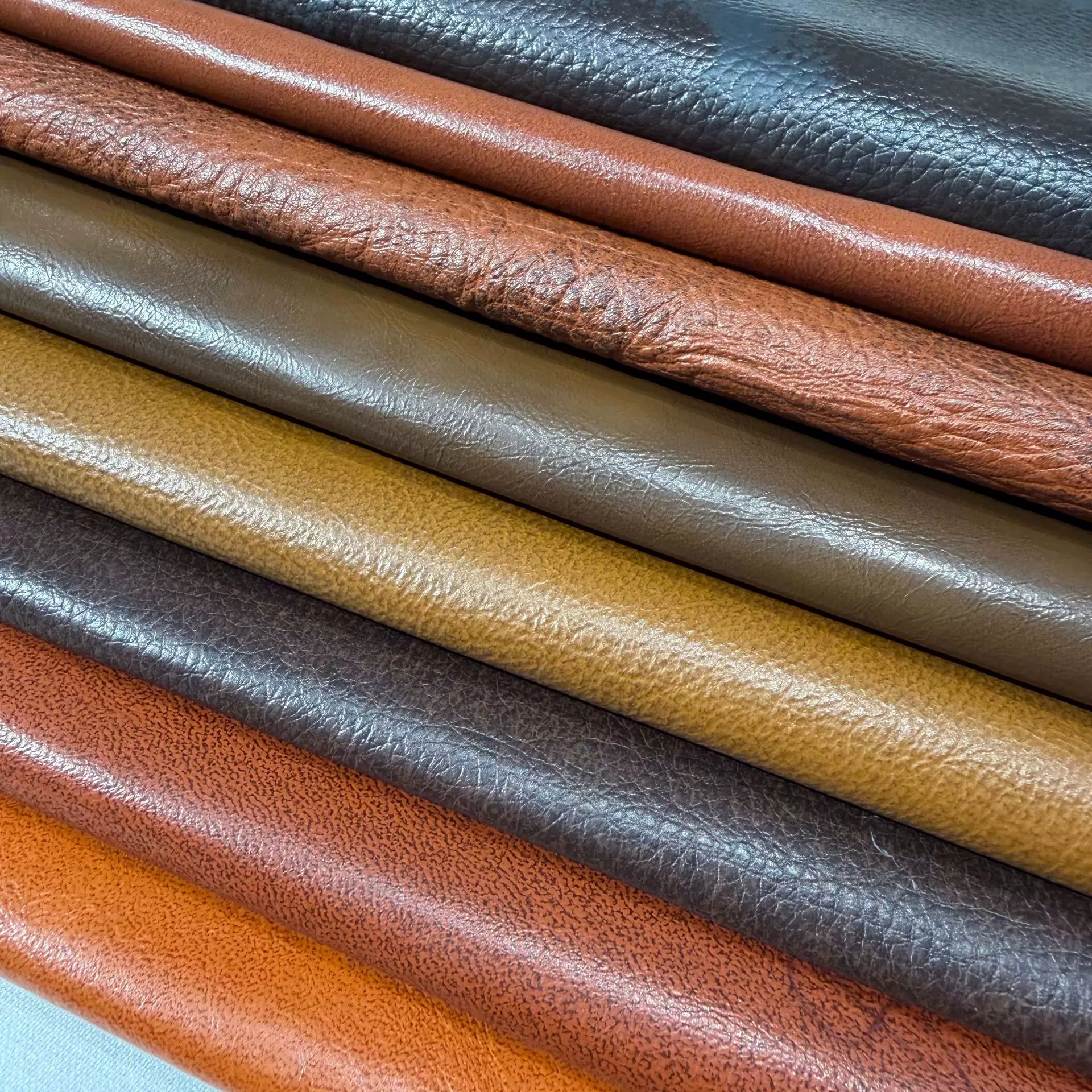 皮革批发 0.9mm套色仿棉绒革 女包手袋家具箱包耐磨PVC人造革皮料