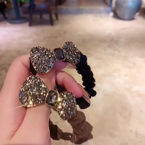 Korean version of retro large intestine hair tie hair rope rubber band women's bow full of diamond temperament crystal head flower hair rope wholesale