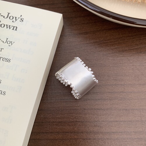 Korean version 925 sterling silver geometric minimalist ring women's design ins polka dot wide smooth ring