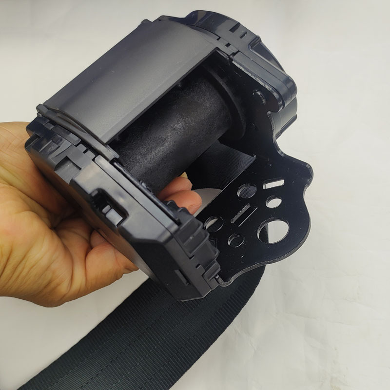 Three-Point Safety Harness Suitable for Go-Kart Clubs, Cars, and Small Vans. Adjustable Retractable Safety Harness