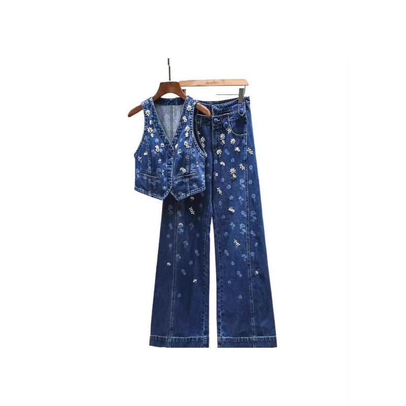 Shenzhen Nanyou High-end Women's Clothing 25 Spring Blue Daisy Bead Decorative Denim Short Horse Clip Jeans suit