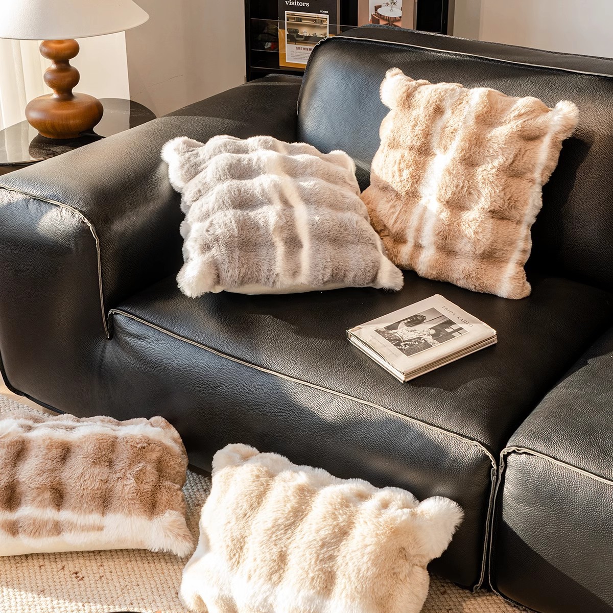 Conejo de peluche almohada balcón estilo nórdico almohada sofá sala de estar sensación de alto respaldo ventana flotante cojín