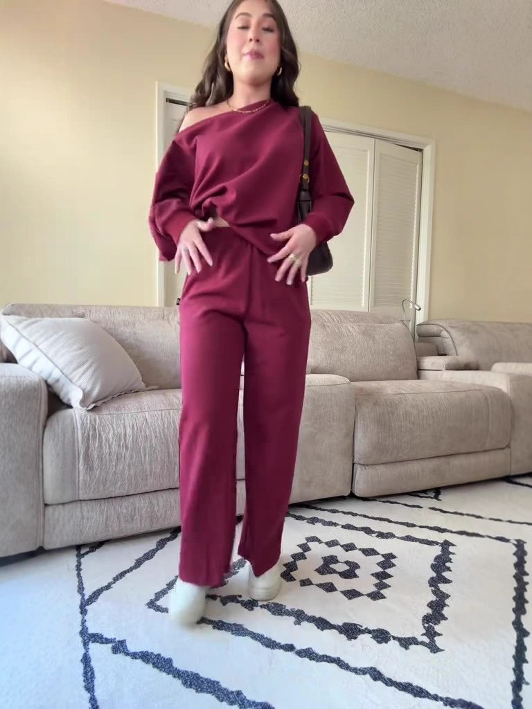 A new Amazon sporty and casual two-piece set with a slanted shoulder design for autumn and winter