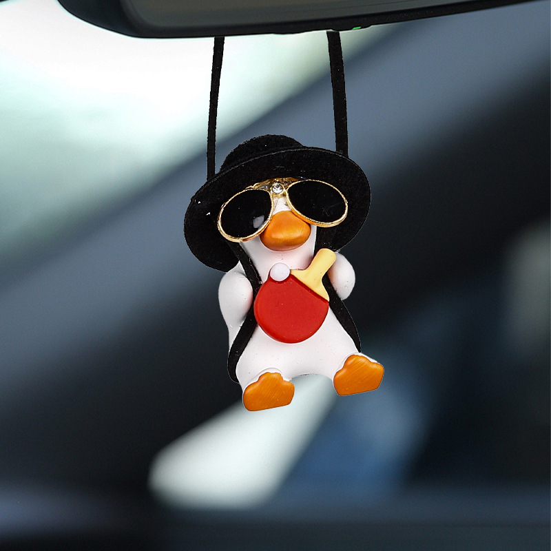 Swing Duck Pink Hat Duck Car Interior Pendant for Women, Popular Car Hanging Decoration for Rearview Mirror