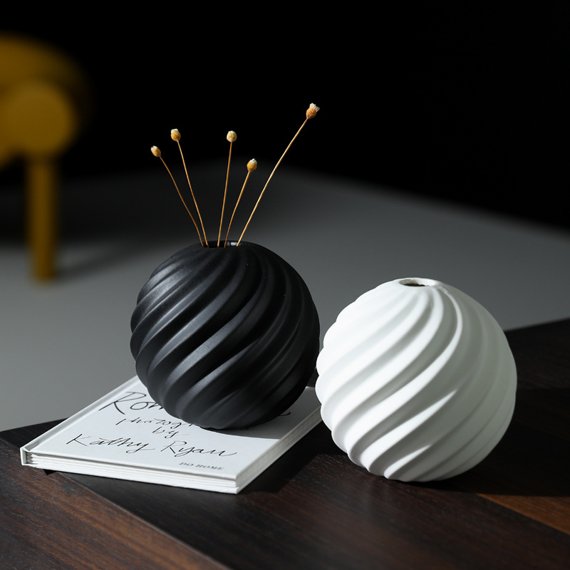 Ins viento redondo blanco y negro decoración de jarrón de cerámica mueble de TV escritorio decoración de mesa de comedor sala de estar jarrón flor