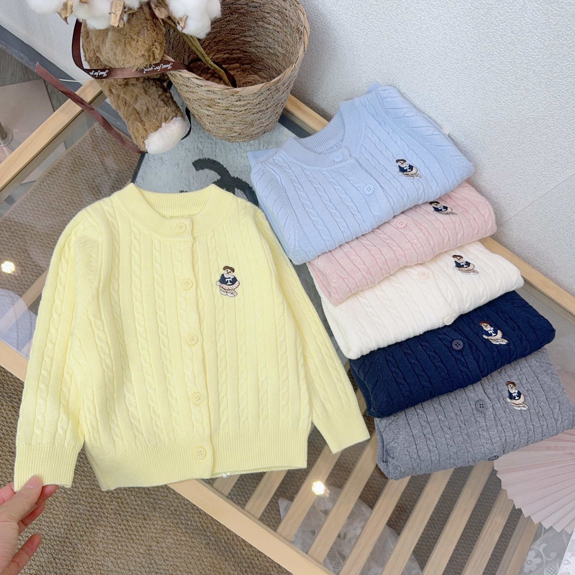 Yellow【8010】