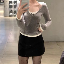 2025秋新款甜白物语蕾丝拼接设计粉色打底衫女v领针织上衣设计感