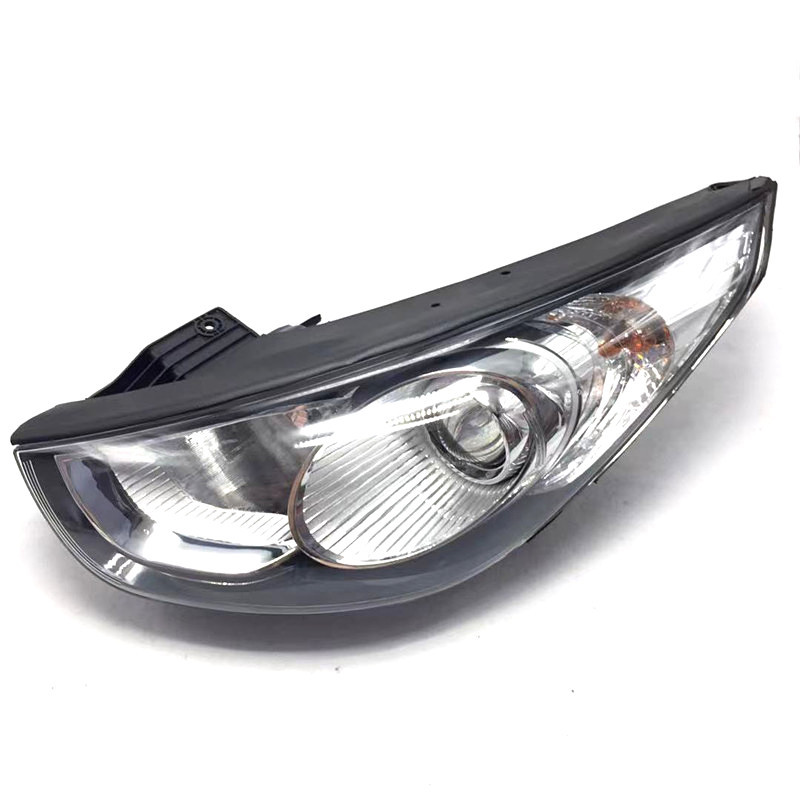 Applicable to 09-12 Beijing Hyundai iX35 headlight assembly old iX35 headlight head lighting original
