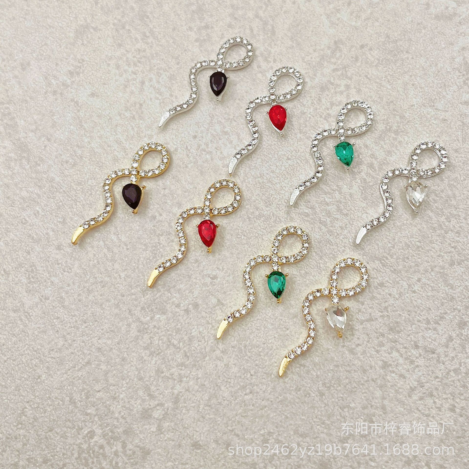 新款美甲日韩系锆石镶满钻蛇金属装饰品合金美甲贴批发