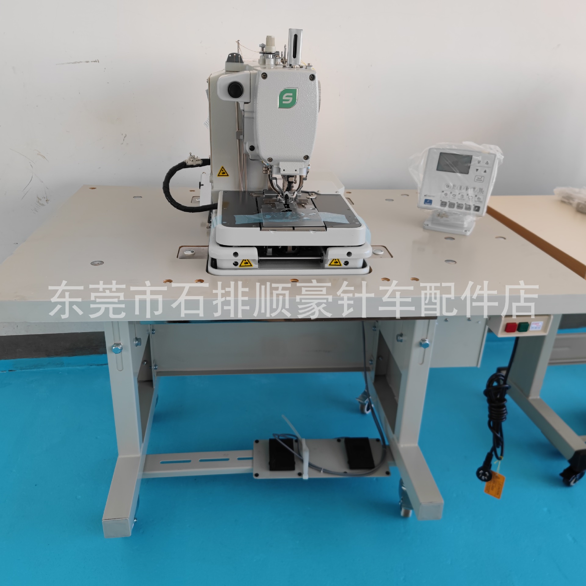 Nuevo EQUIPO DE SP-9820 shupu máquina de ojo de cerradura de cabeza redonda traje de mezclilla traje pantalones Phoenix ojo máquina ropa ojal equipo