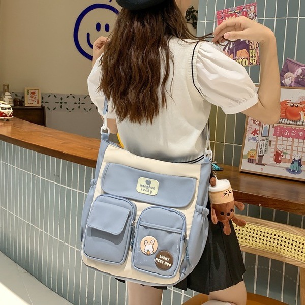 새로운 레트로 콘트라스트 컬러 대용량 어깨 가방 부드러운 소녀 휴대용 크로스 바디 가방 높은 컬러 값 학생 MEND-UP 가방