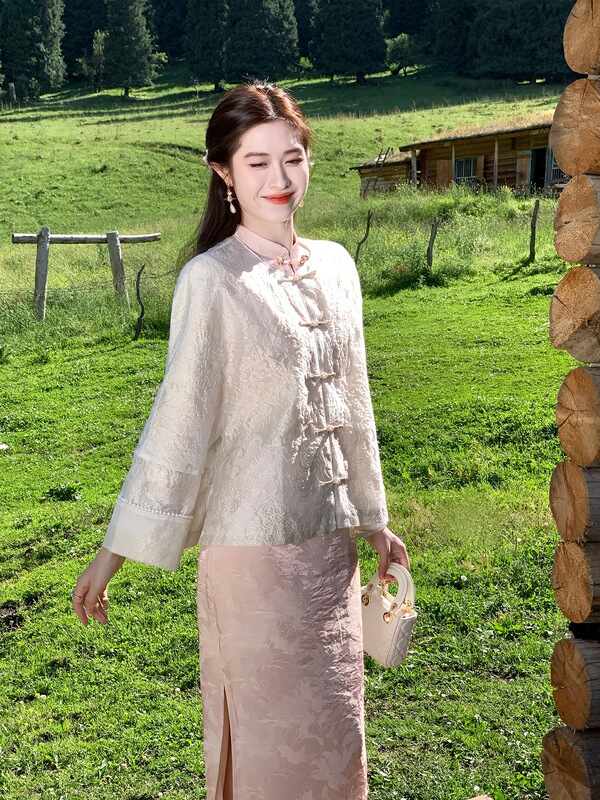 凌茜恣禾【素月盘香】新中式盘扣提花上衣女早秋复古宽松外套|undefined