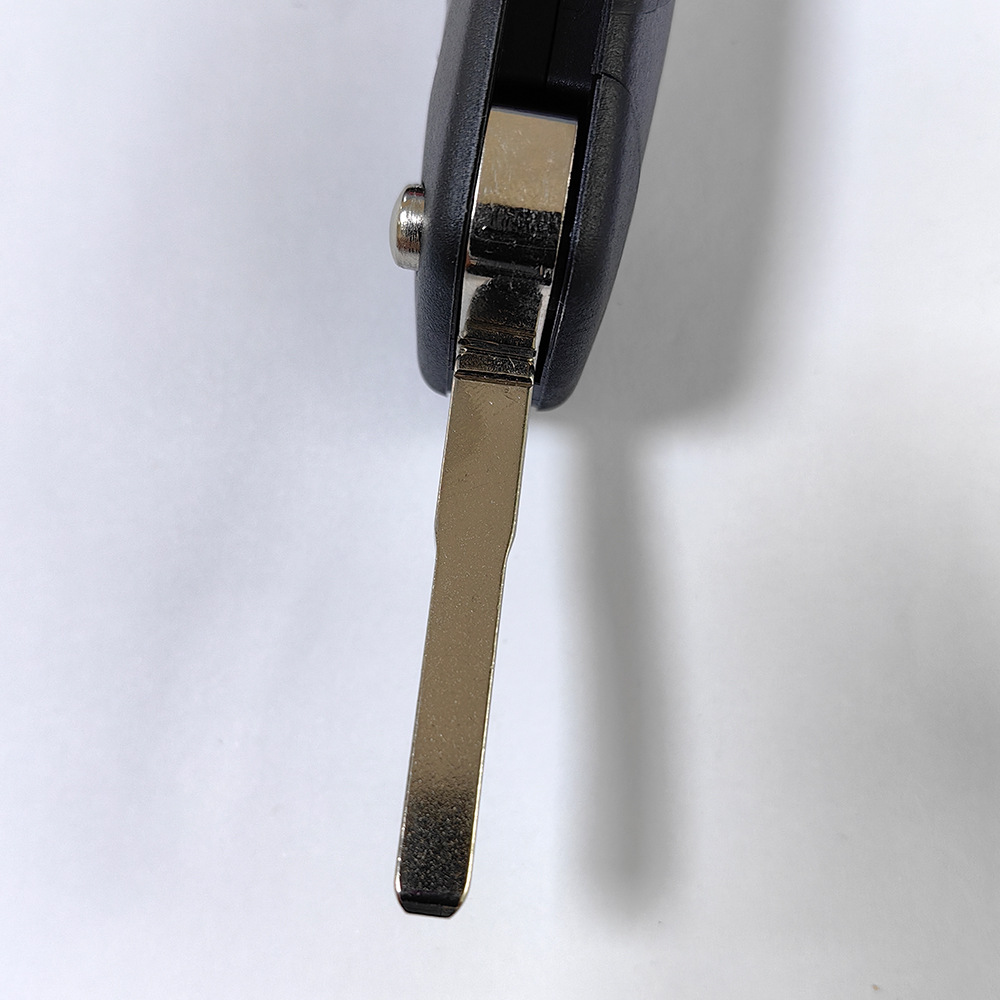 Applicable to Ford Explorer F series 3-button folding car remote control key N5F-A08TAA