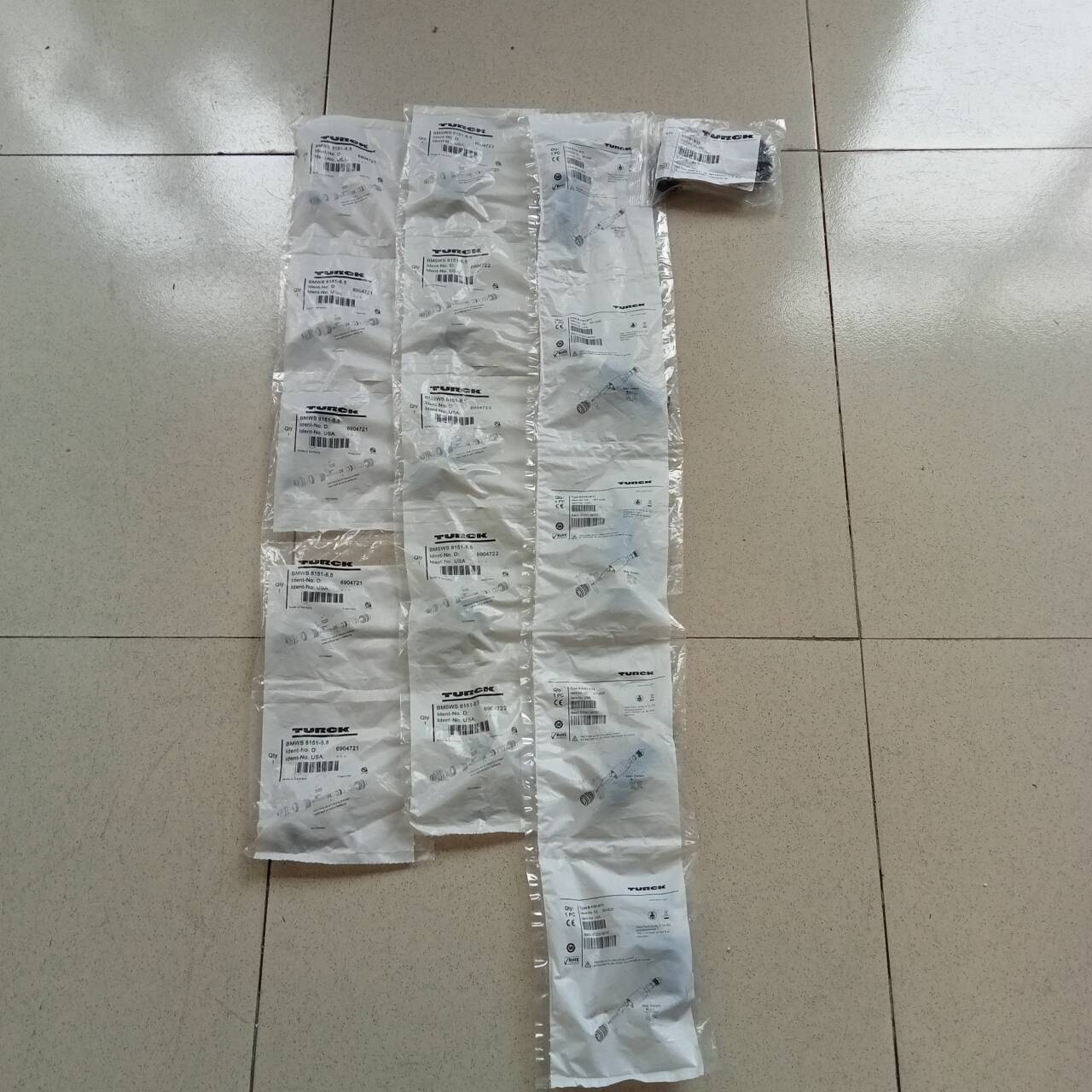 TURCK接头BMWS8151-8 5 6904721德国原装正品